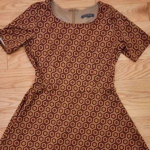 Forever 21 Orange & Brown A-line Mini Dress with Scoop Neck & Short Sleeves M